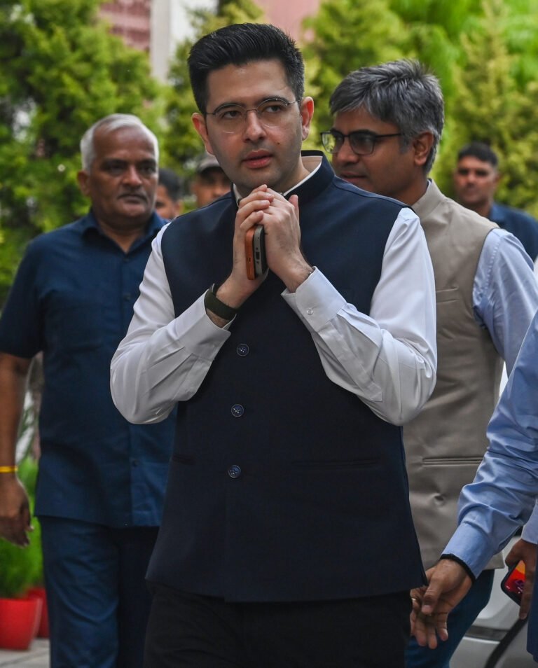 राघव चड्ढा को दिल्ली हाईकोर्ट से आंशिक राहत, पांच आपत्तिजनक पोस्ट हटाने का दिया आदेश