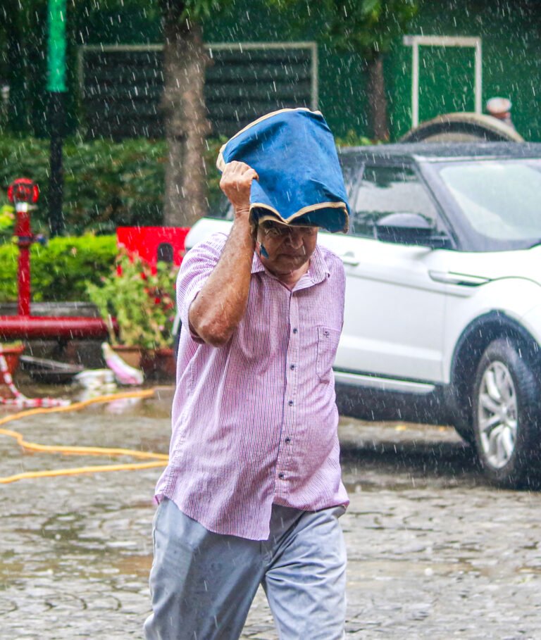 दिल्ली-एनसीआर में 28 और 29 जुलाई को बदलेगा मौसम का मिजाज, बारिश-आंधी और वज्रपात का येलो अलर्ट