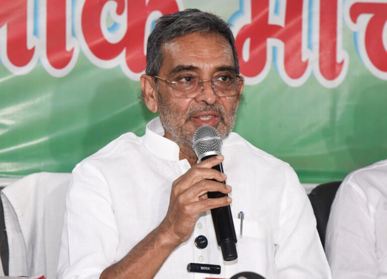 बिहार : नीतीश की विरासत पर उपेंद्र कुशवाहा का दावा, जदयू बोला- निशांत ही संभालेंगे नेतृत्व