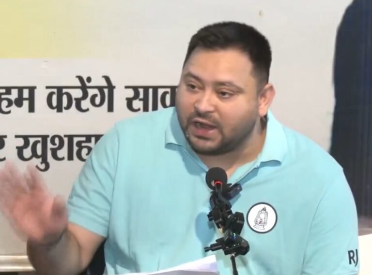 पटना में चार युवकों की संदिग्ध हालात में मौत पर तेजस्वी ने सरकार पर साधा निशाना, कहा-गरीबों की जा रही जान