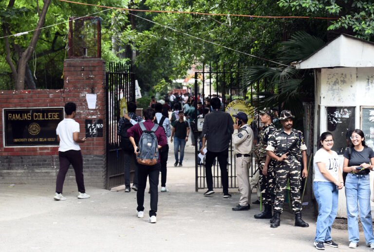 डूसू चुनाव : एबीवीपी के यश डबास अध्यक्ष और इशू मौर्य उपाध्यक्ष पद पर लड़ेंगे चुनाव