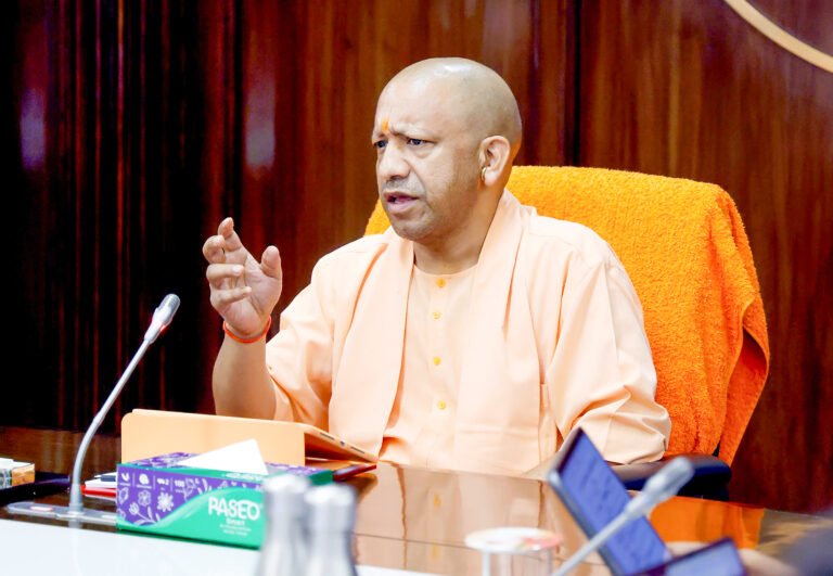 योगी कैबिनेट का बड़ा कदम: इंफ्रास्ट्रक्चर, नौकरी, शिक्षा और कल्याण से जुड़े 23 प्रस्तावों को मंज़ूरी