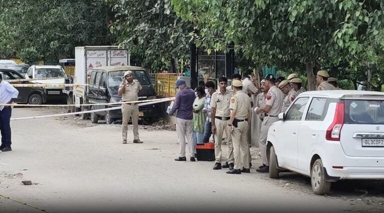 दिल्ली के आया नगर में जिम ट्रेनर की गोली मारकर हत्या, जांच में जुटी पुलिस